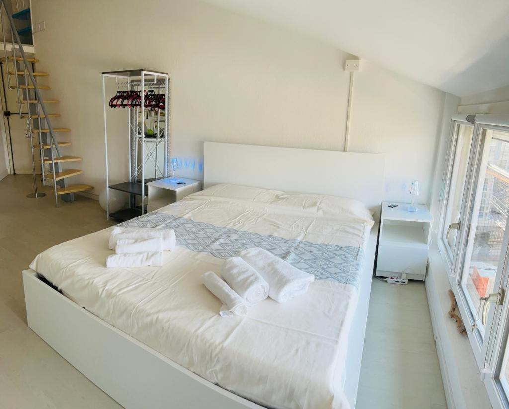 La Casita Appartement Cagliari Buitenkant foto